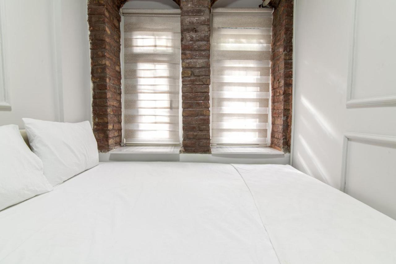Modern Flat In The Heart Of Beyoglu Apartment Istanbul Ngoại thất bức ảnh
