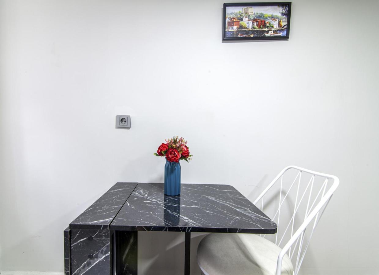 Modern Flat In The Heart Of Beyoglu Apartment Istanbul Ngoại thất bức ảnh